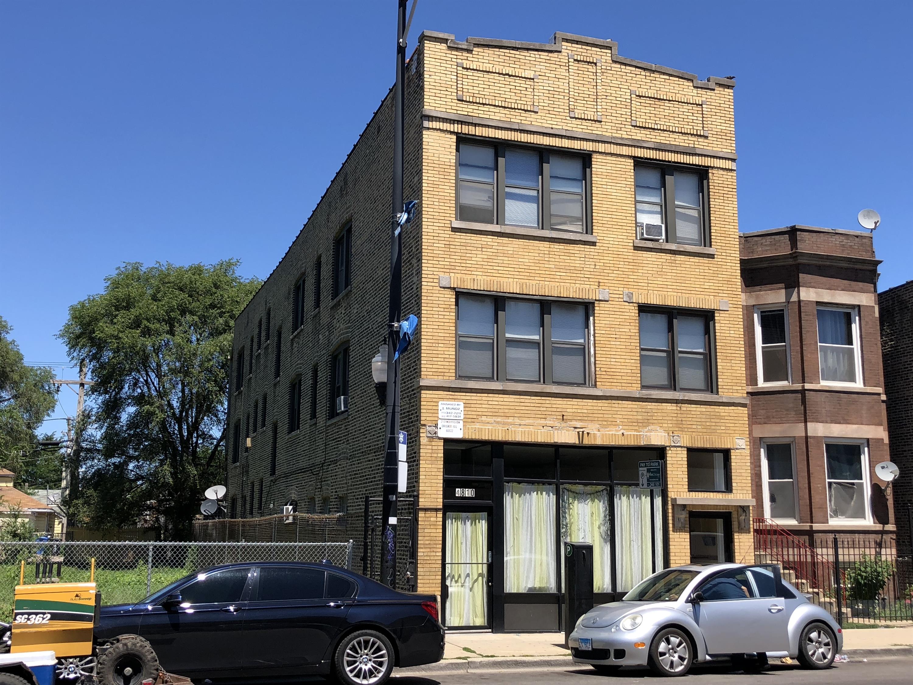 4810 West Armitage Avenue - 2F