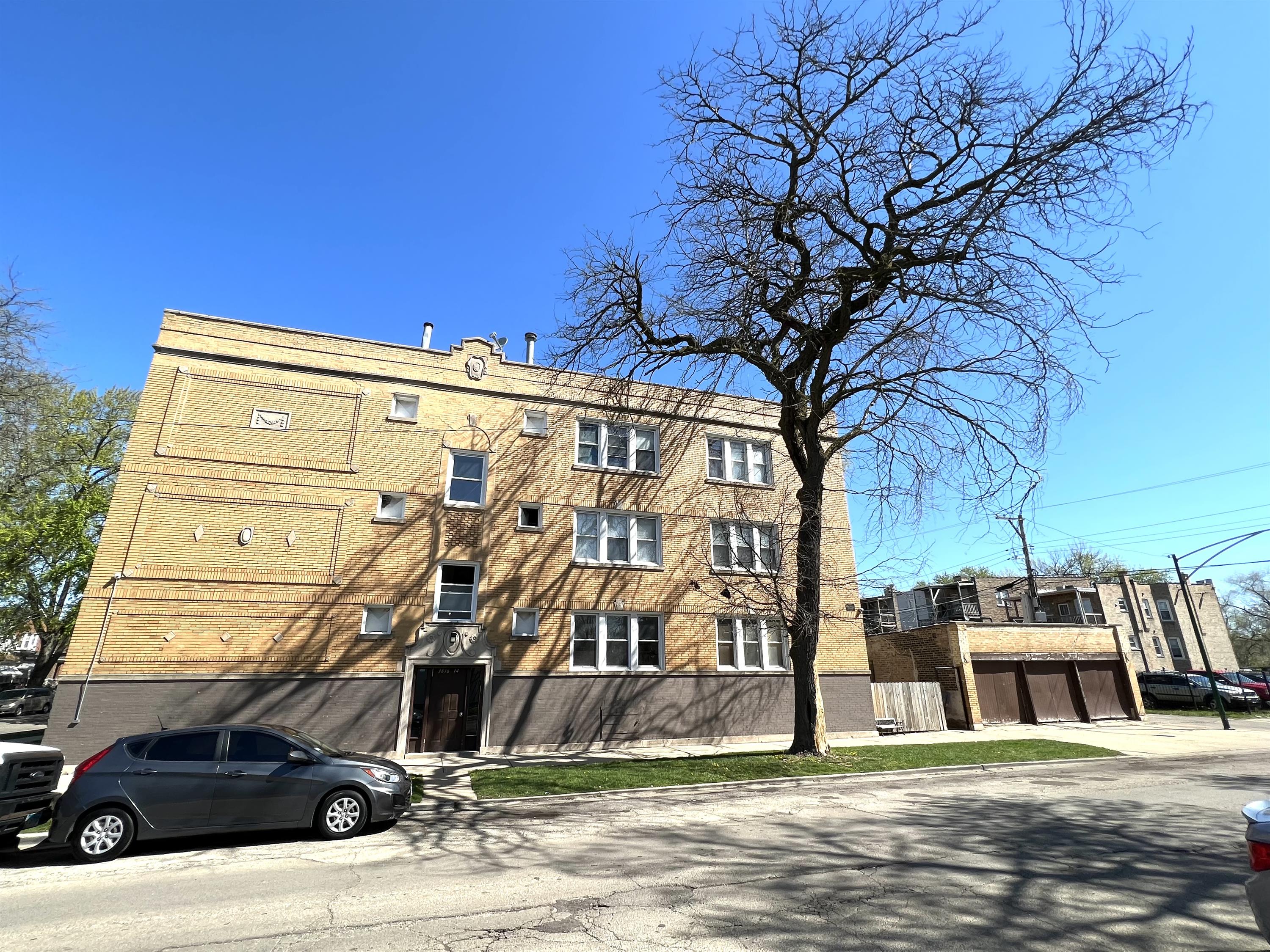 3816 W Thomas - 1